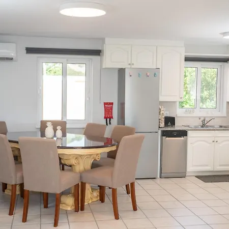 Marilou * Karia (Kefalonia)